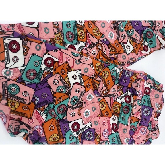 Womans Tall & Curvy LULAROE Leggings Cassette Tapes T&C NEW Vintage Music - Picture 1 of 1